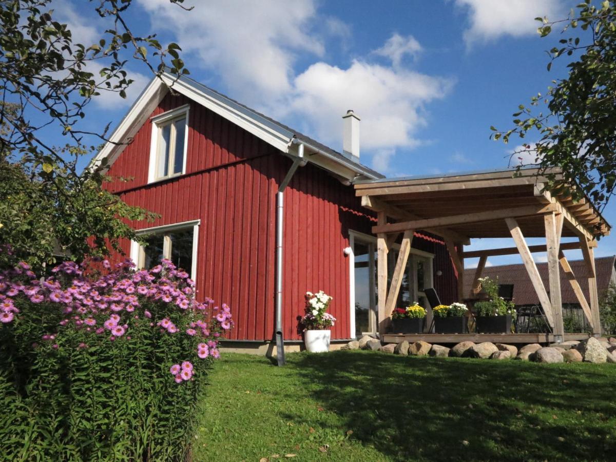 Mednieki Kalvene Pension Krusati Buitenkant foto