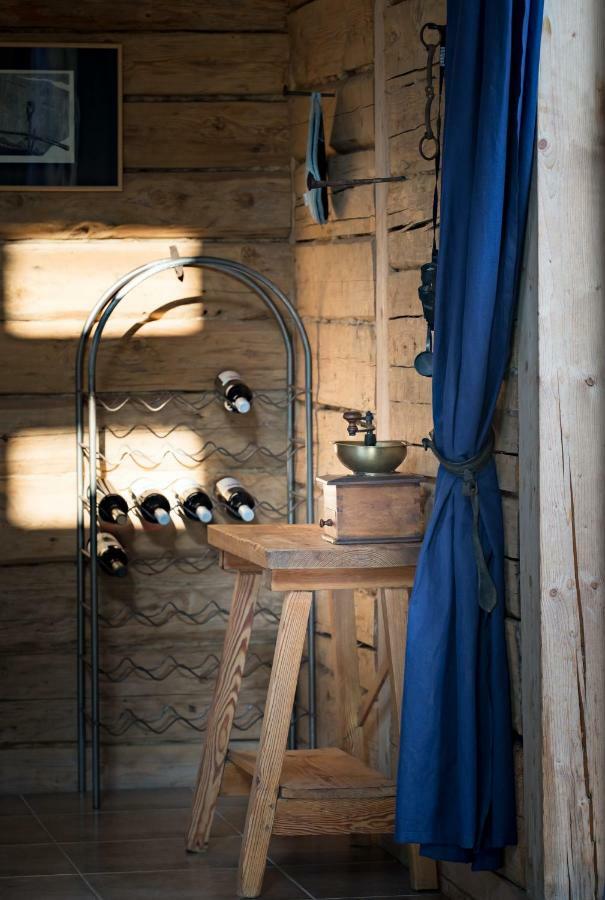 Mednieki Kalvene Pension Krusati Buitenkant foto